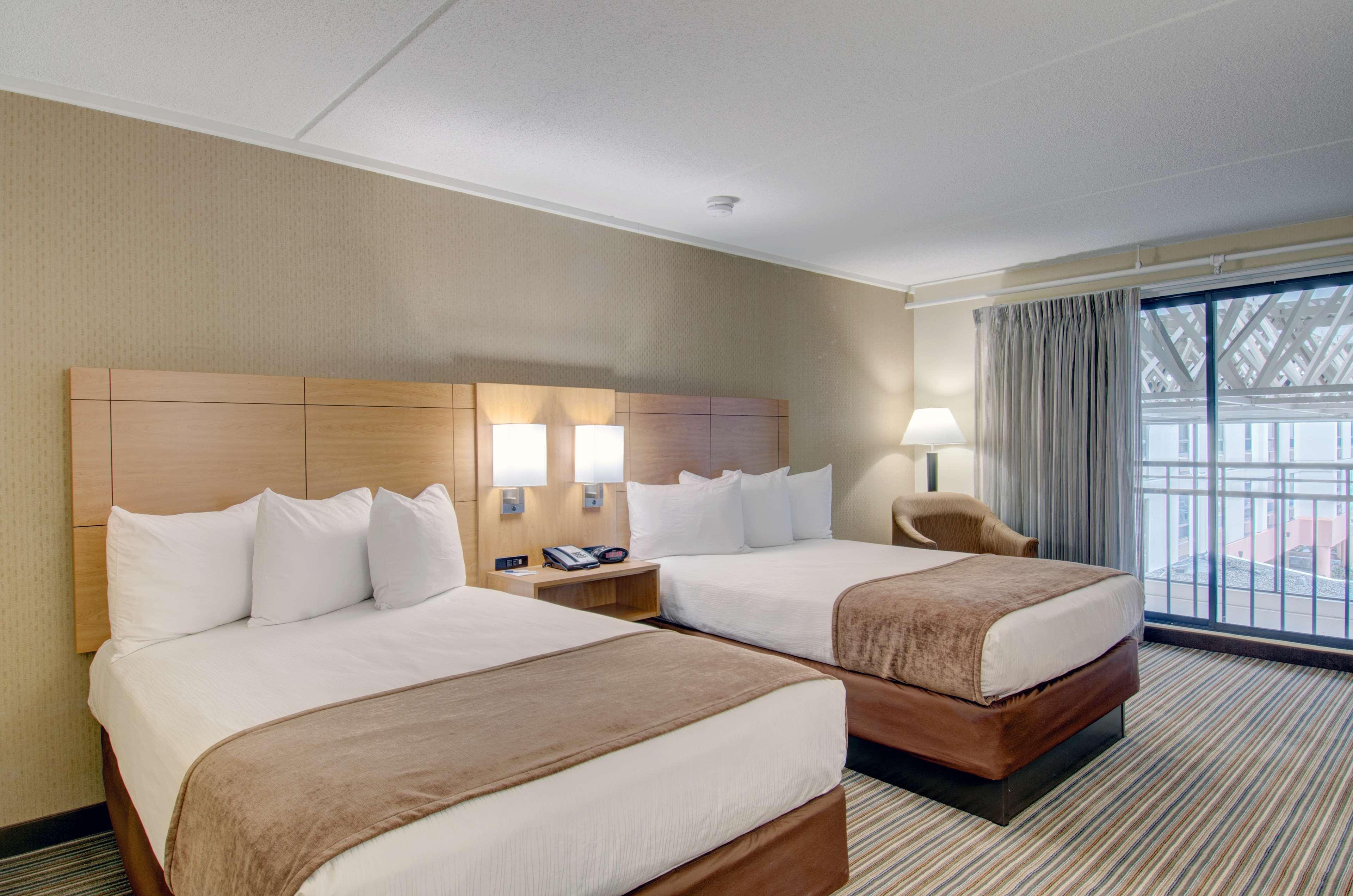 Best Western Royal Plaza Hotel And Trade Center Marlborough Buitenkant foto